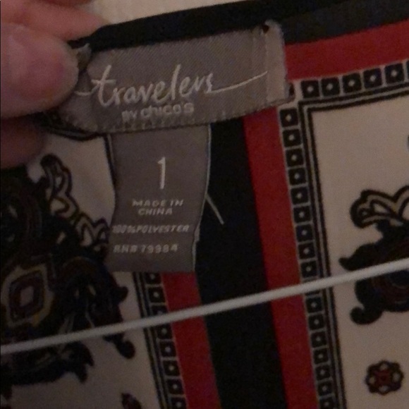 Chico’s Travelers size 1 blouse 3/4 length sleeves - Picture 2 of 5